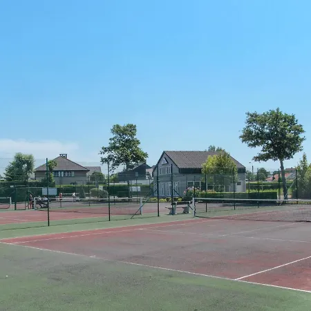 High In The Sky With Amazing Views By Interhome * デ ハーン