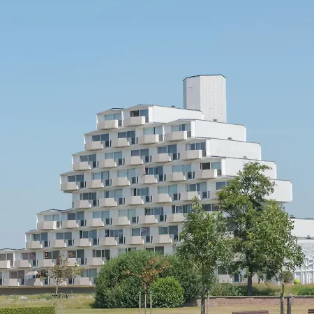 High In The Sky With Amazing Views By Interhome アパート *